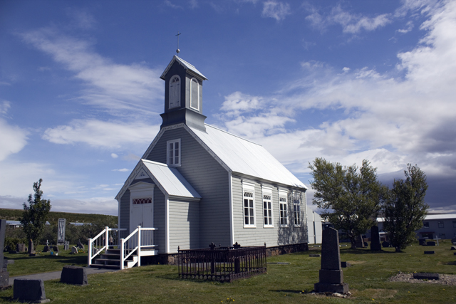 2011-06-27_13-47-59 island.jpg - Kirche in Reykholt